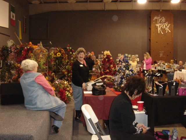 PWC Shop til You Drop2011010